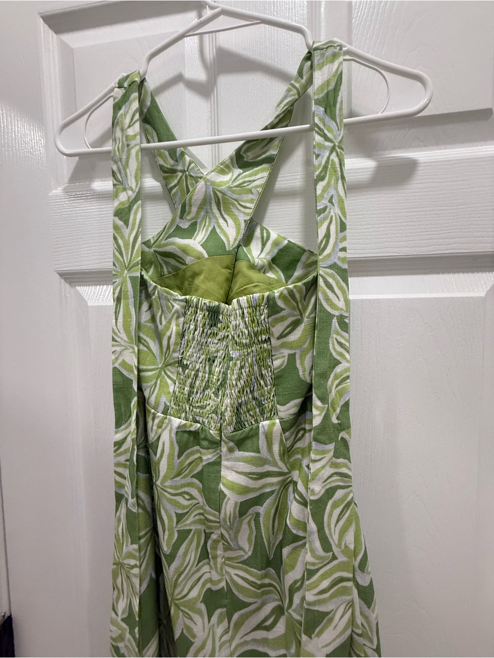 ASTR Anita Halter Keyhole Midi Dress - Picture 8 of 8